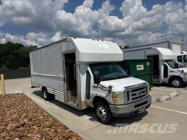 Ford E-350 Preču pārvadāšanas furgoni
