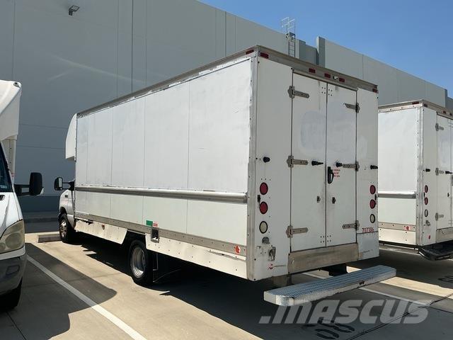 Ford E-350 Furgons