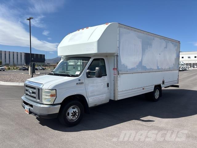 Ford E-350 Furgons