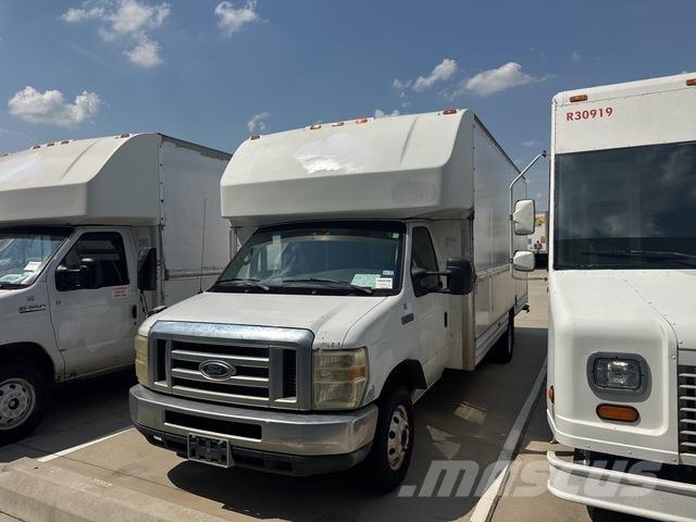 Ford E-350 Furgons