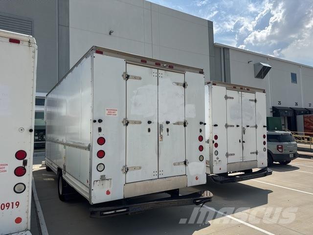 Ford E-350 Furgons