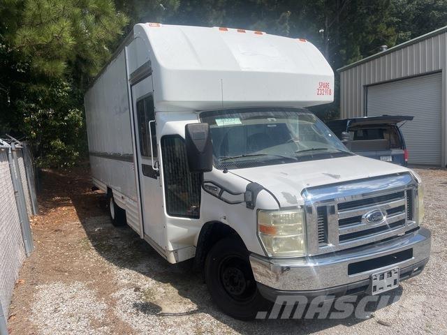 Ford E-350 Furgons