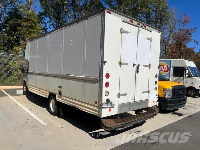 Ford E-350 Preču pārvadāšanas furgoni