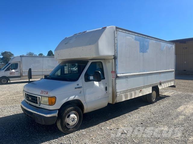 Ford E-350 Furgons