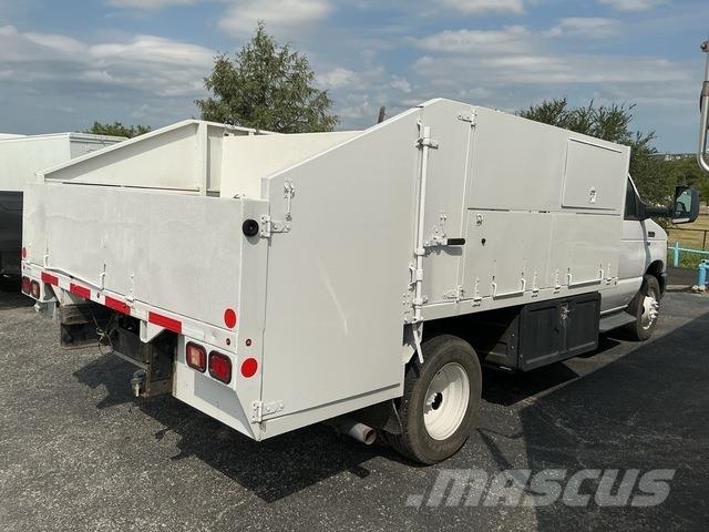 Ford E-450 Minerālmēslu izkliedētāji