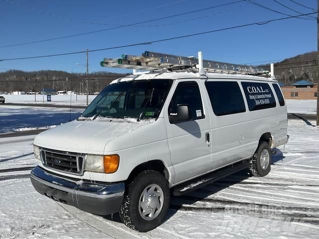 Ford E350 Preču pārvadāšanas furgoni