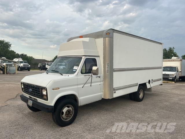Ford E350 Furgons