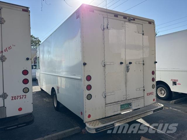 Ford Econoline Furgons