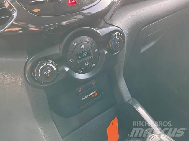 Ford Ecosport Automašīnas