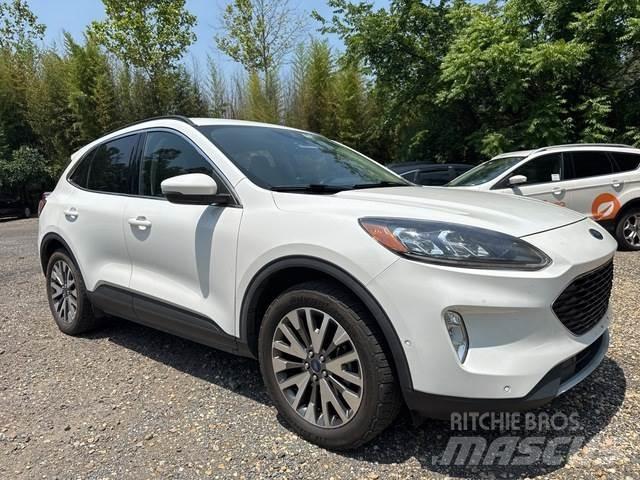 Ford Escape Automašīnas
