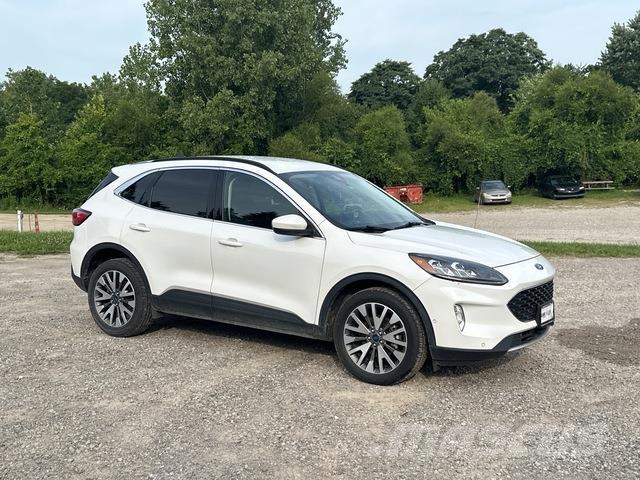 Ford Escape Automašīnas