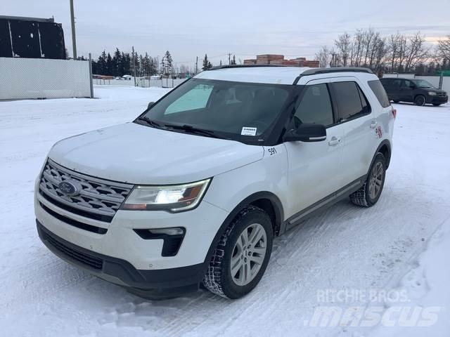 Ford Explorer Automašīnas