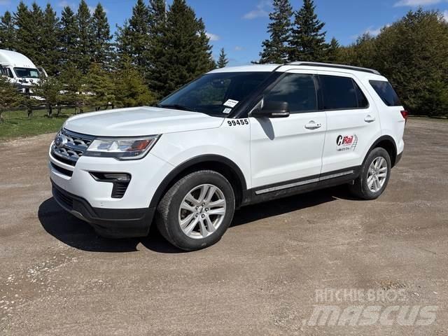 Ford Explorer Automašīnas
