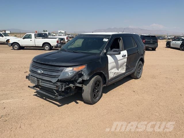 Ford Explorer Automašīnas