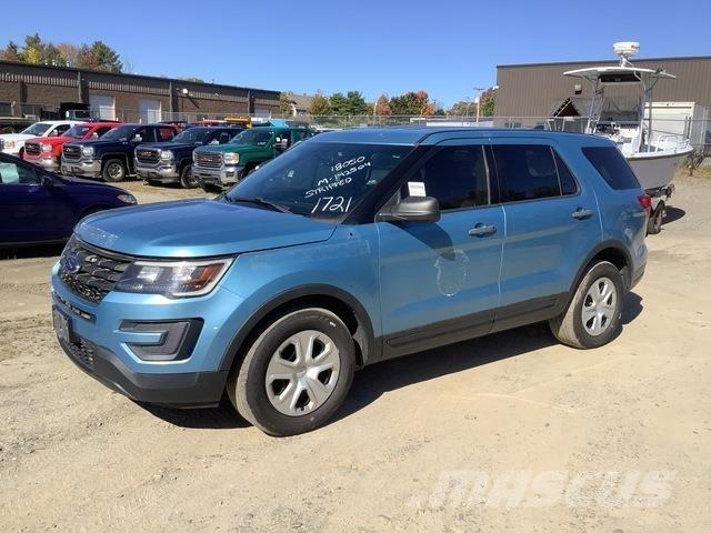 Ford Explorer Automašīnas