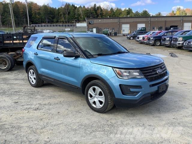 Ford Explorer Automašīnas