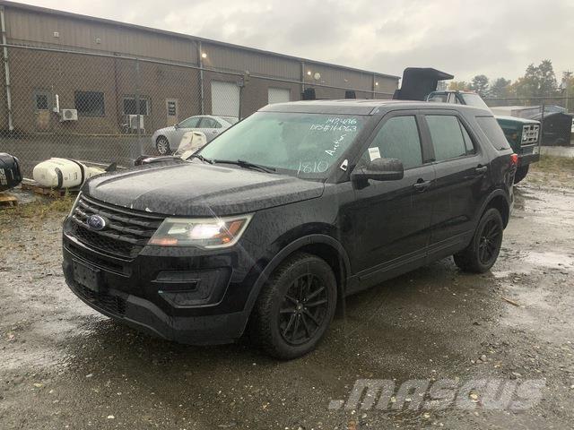Ford Explorer Automašīnas