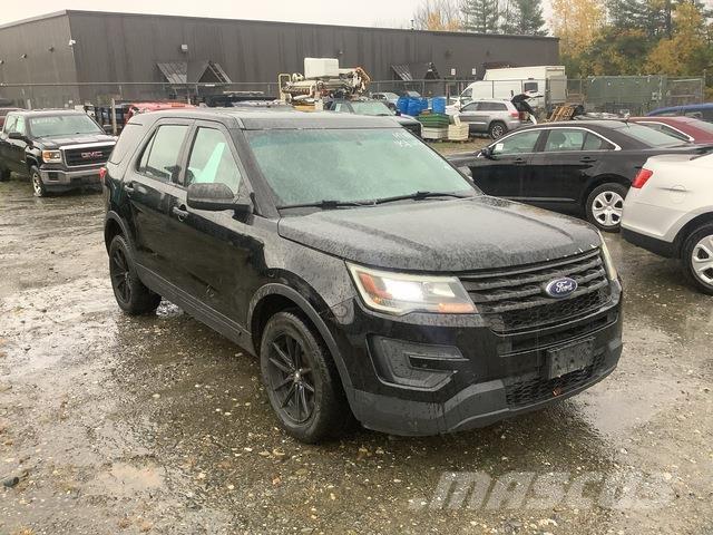 Ford Explorer Automašīnas