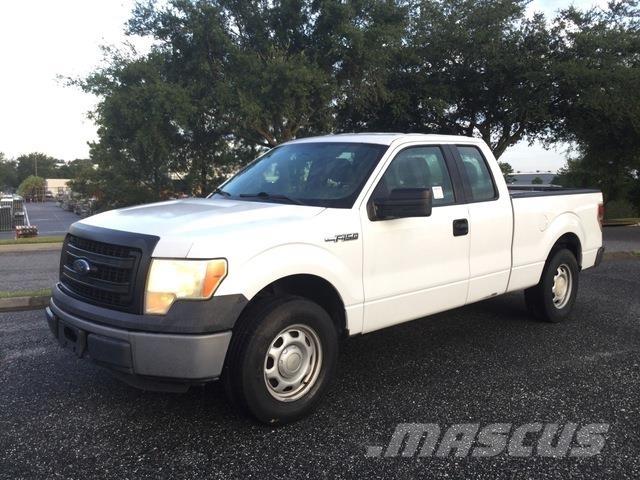Ford F-150 Vieglais kravas automobilis/izkraušana no sāniem