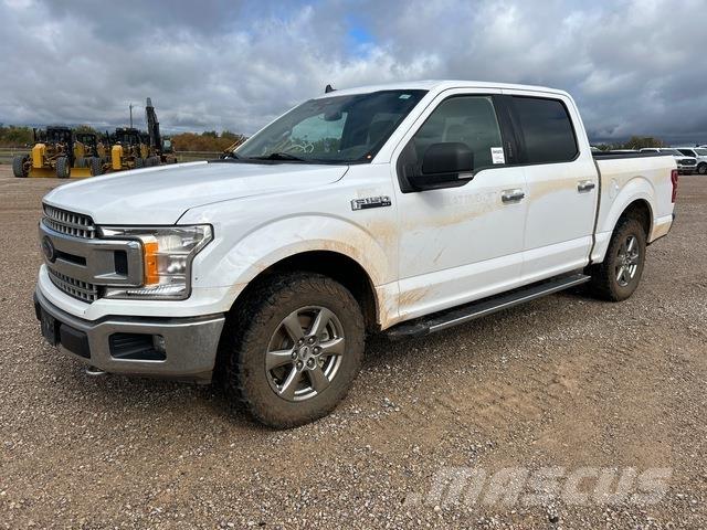 Ford F-150 Vieglais kravas automobilis/izkraušana no sāniem