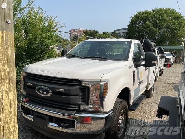 Ford F-250 Pilsētas atkritumvedēji