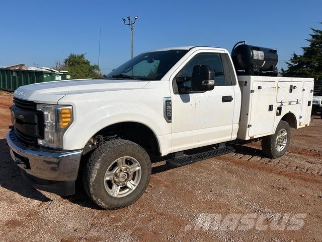 Ford F-250 Pilsētas atkritumvedēji
