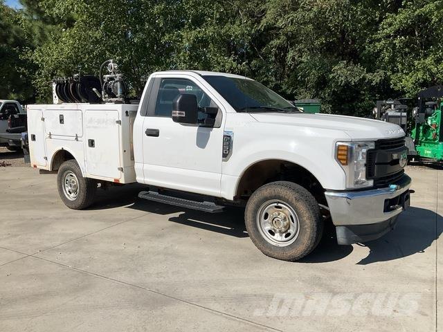 Ford F-250 Pilsētas atkritumvedēji