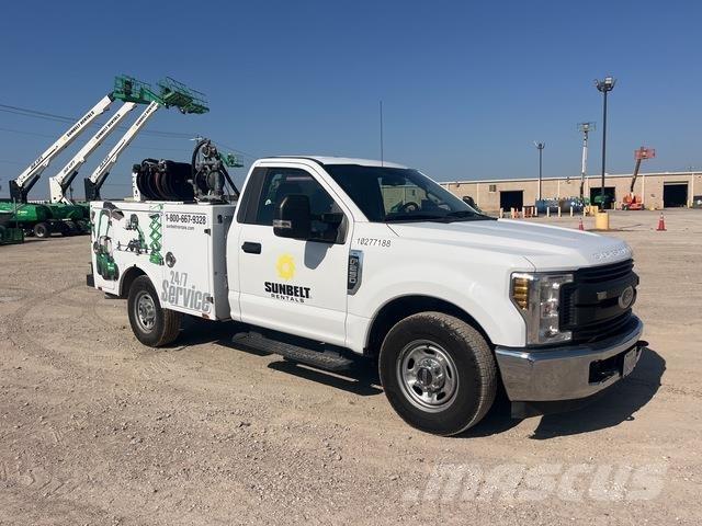 Ford F-250 Pilsētas atkritumvedēji