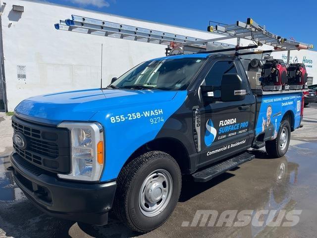 Ford F-250 Būvniecība- Citi