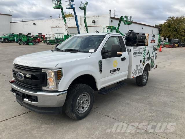 Ford F-250 Pilsētas atkritumvedēji