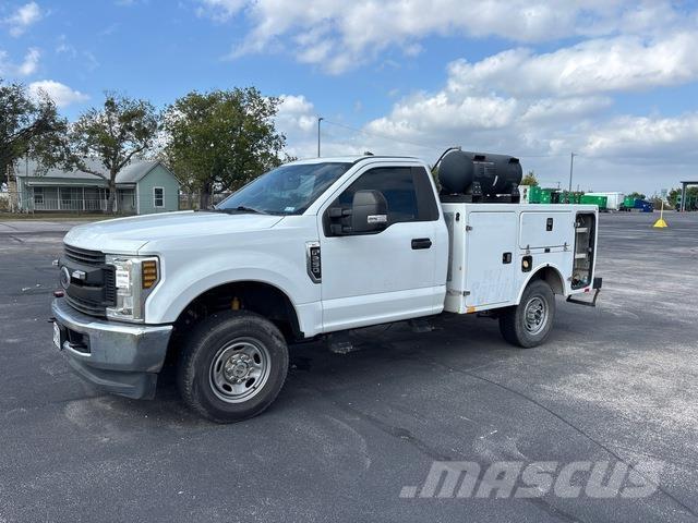 Ford F-250 Pilsētas atkritumvedēji