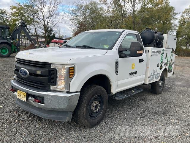 Ford F-250 Pilsētas atkritumvedēji
