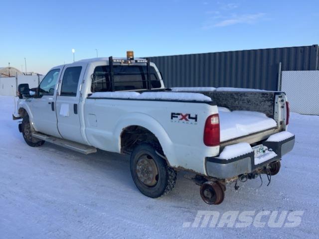 Ford F-350 Vieglais kravas automobilis/izkraušana no sāniem