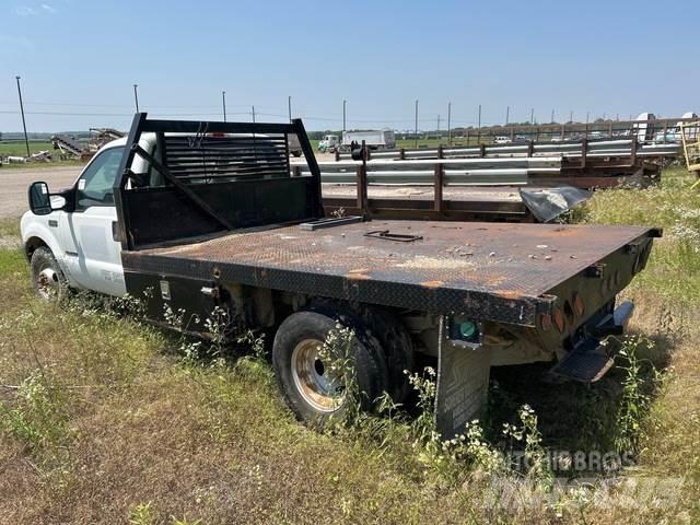 Ford F-350 Platformas/izkraušana no sāniem
