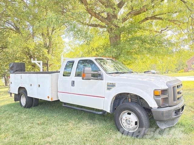 Ford F-350 Pilsētas atkritumvedēji