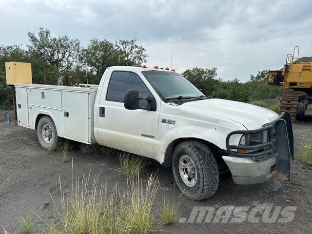 Ford F-350 Vieglais kravas automobilis/izkraušana no sāniem