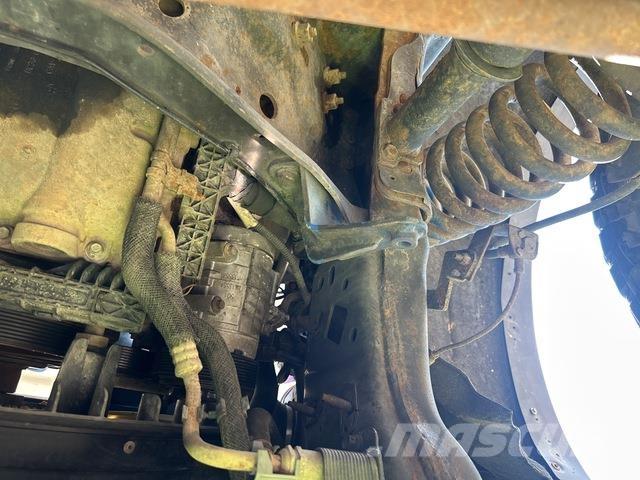 Ford F-350 Vieglais kravas automobilis/izkraušana no sāniem