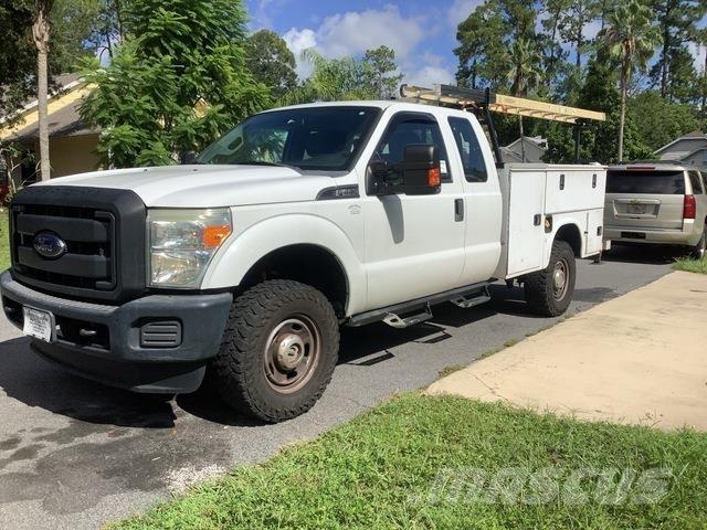 Ford F-350 Pilsētas atkritumvedēji