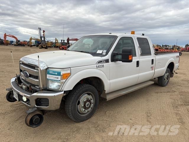 Ford F-350 Vieglais kravas automobilis/izkraušana no sāniem