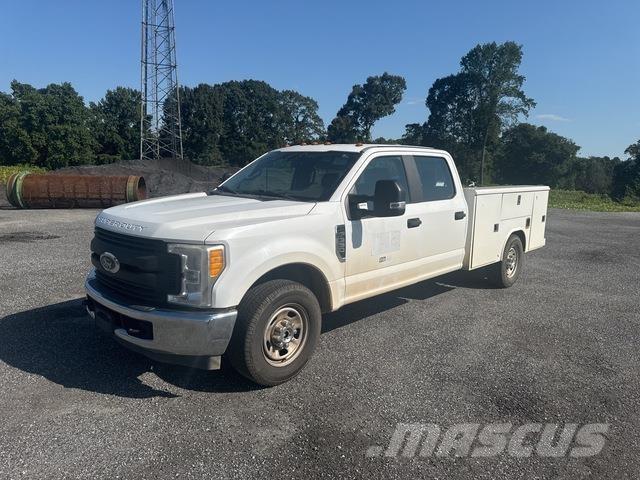 Ford F-350 Pilsētas atkritumvedēji