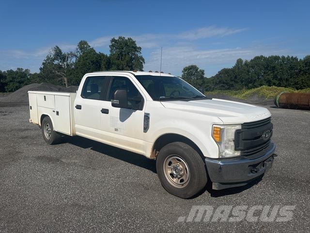 Ford F-350 Pilsētas atkritumvedēji