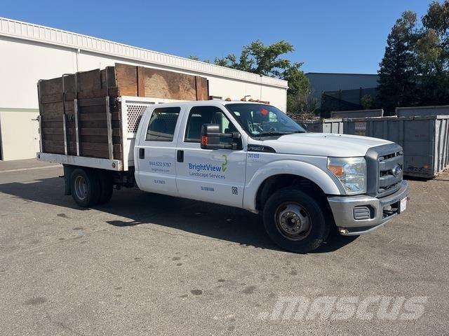 Ford F-350 Platformas/izkraušana no sāniem