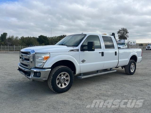Ford F-350 Vieglais kravas automobilis/izkraušana no sāniem