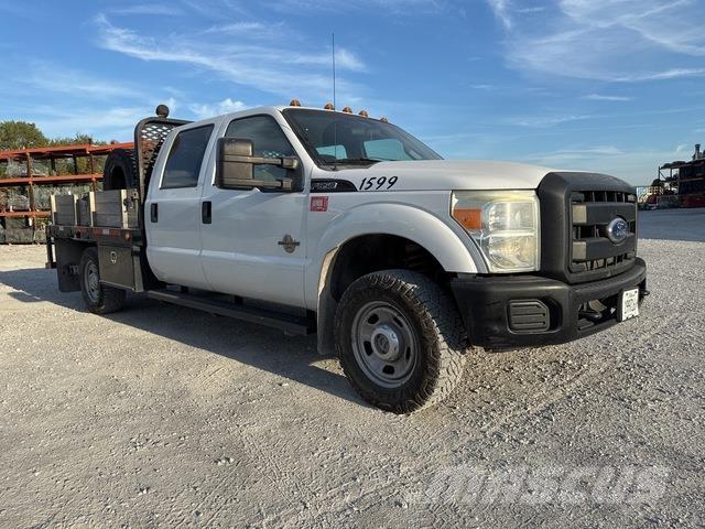 Ford F-350 Platformas/izkraušana no sāniem