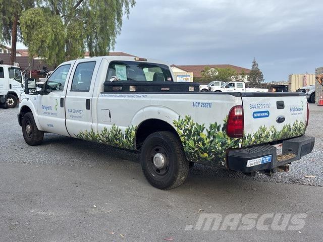 Ford F-350 XL Vieglais kravas automobilis/izkraušana no sāniem