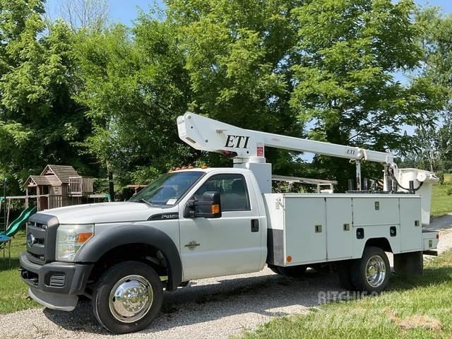Ford F-450 Pacēlāji uz automašīnas bāzes
