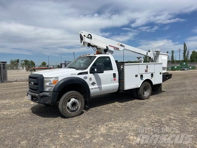 Ford F-450 Pacēlāji uz automašīnas bāzes