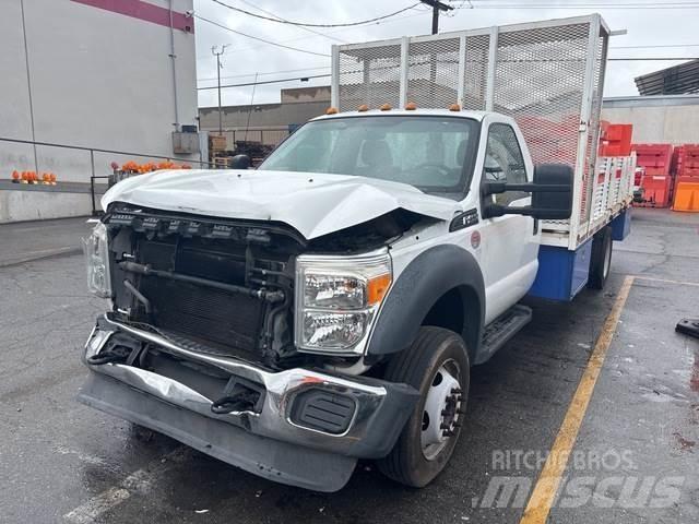Ford F-450 Platformas/izkraušana no sāniem