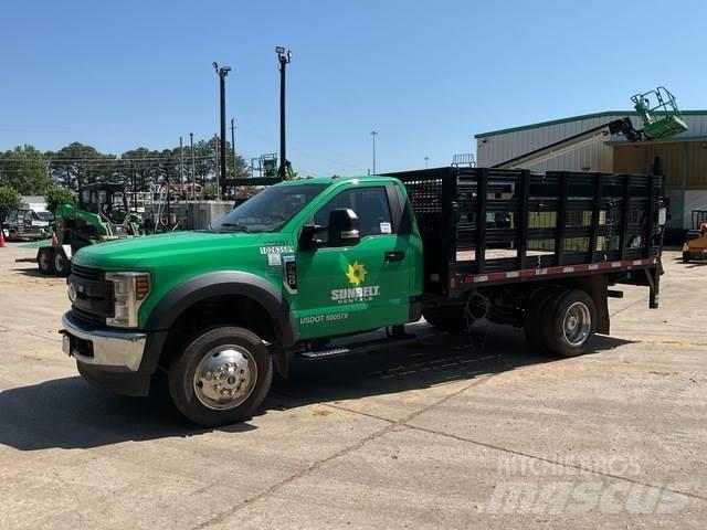 Ford F-450 Platformas/izkraušana no sāniem
