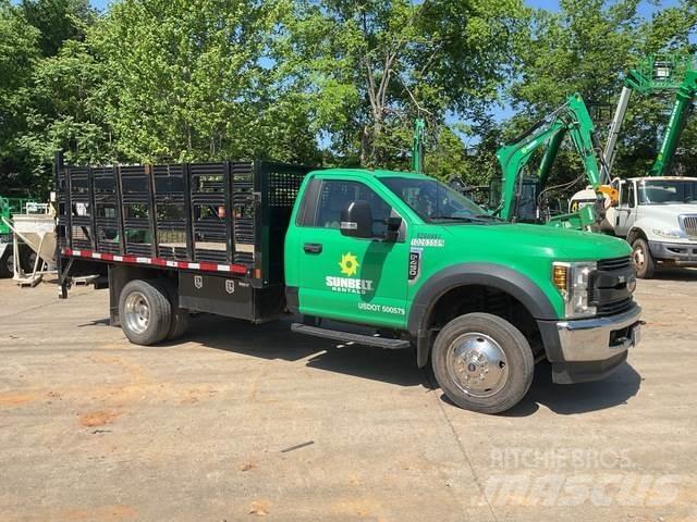 Ford F-450 Platformas/izkraušana no sāniem